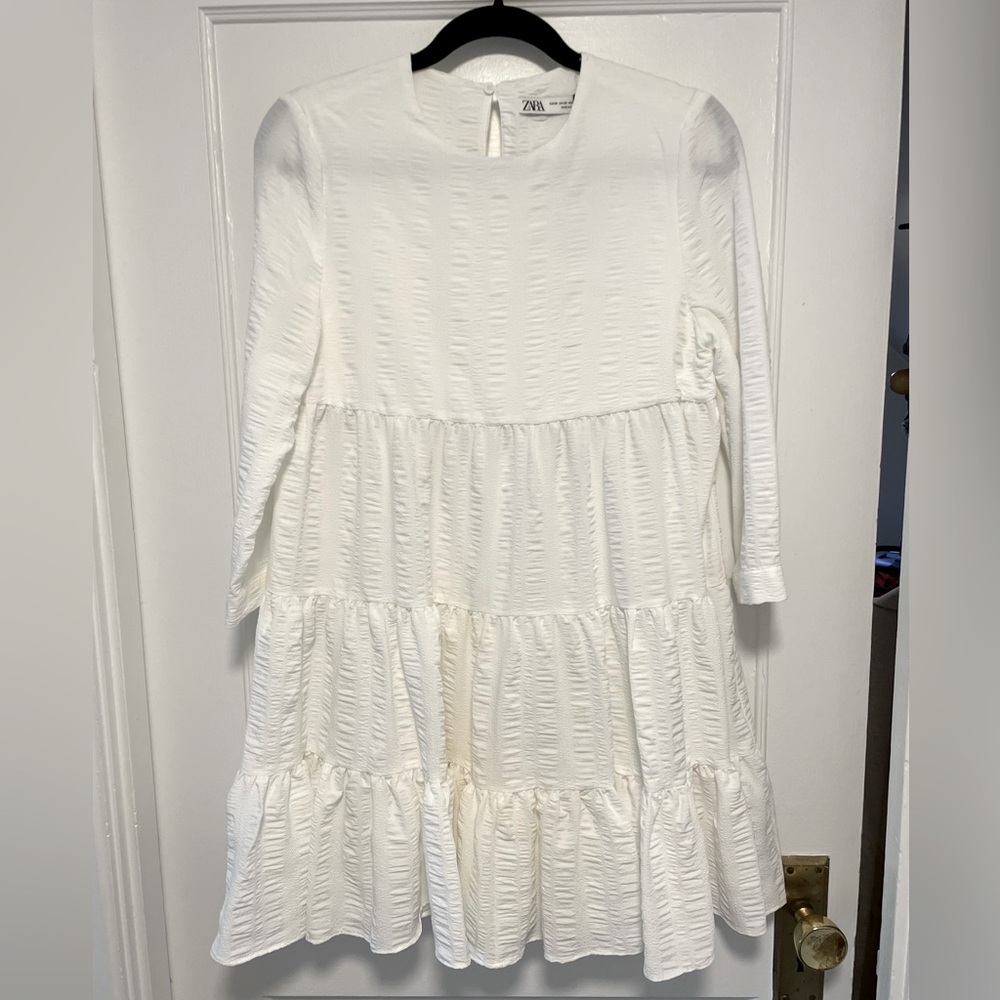 Zara Textured Tiered White Dress, US size XS, NWT